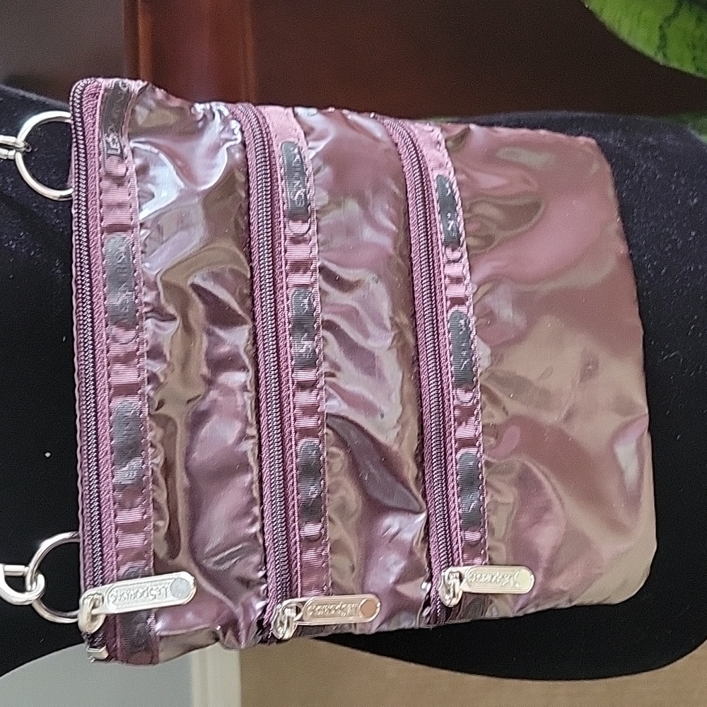 Lesportsac 3 zip bag - Picture 2 of 5